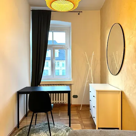 Old Town Comfort - Main Square Apartman